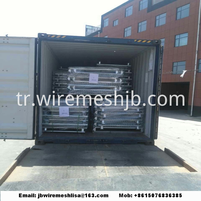 Fold storage cage